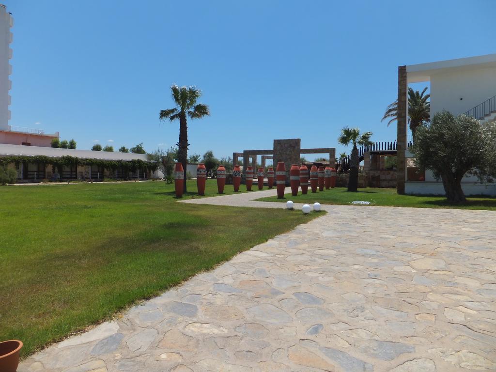 Aytas Hotel Ayvalı Exterior foto