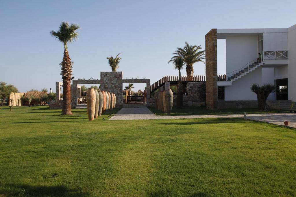Aytas Hotel Ayvalı Exterior foto